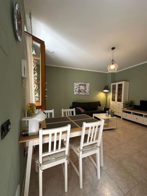 A Cavallotti25 * Luino